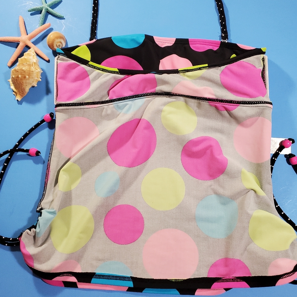 SOLDe MALIBU Swimsuit Size L Halter 'TOP only' - Picture 2 of 8